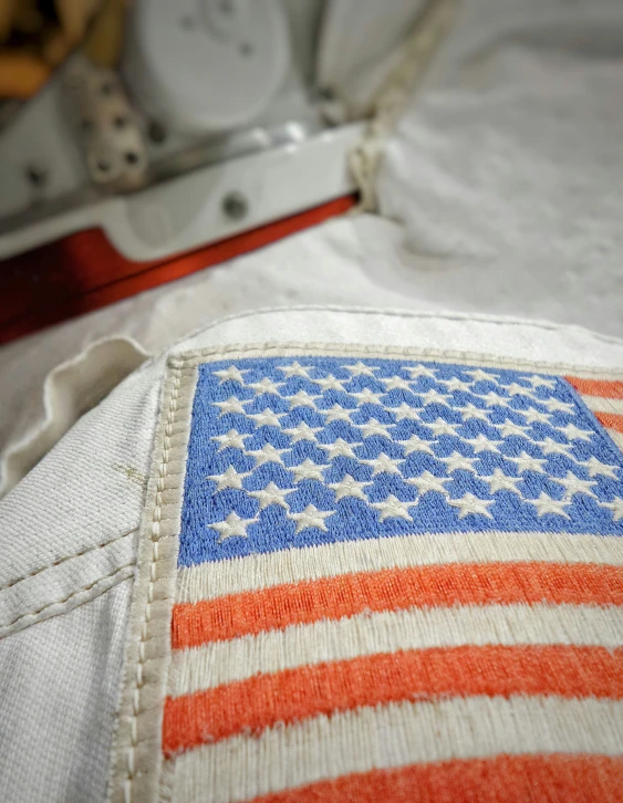 an image of an american flag on someones pillow