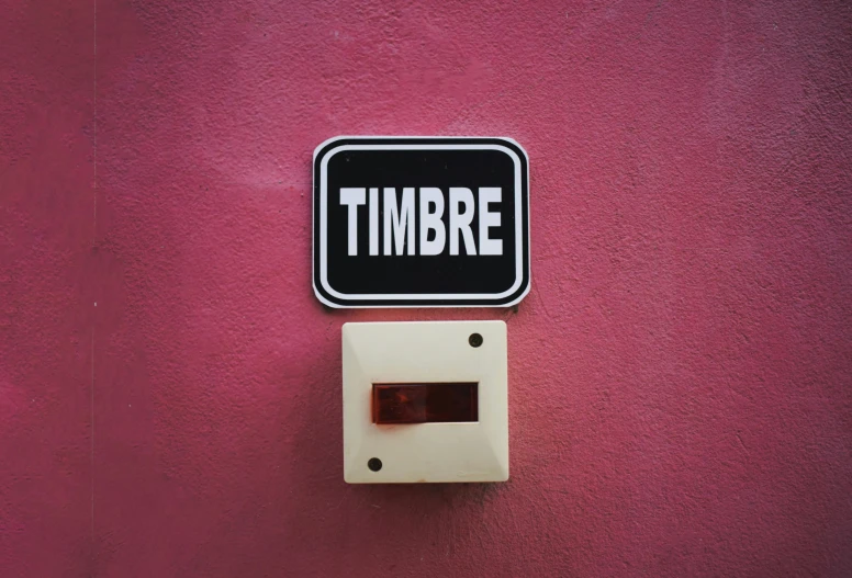 the sign on the wall reads tumbae