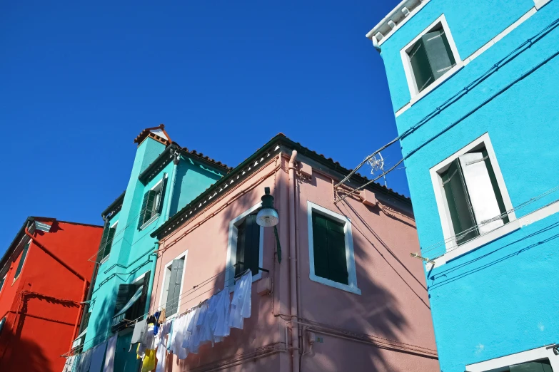 there is an image of a building in a bright city