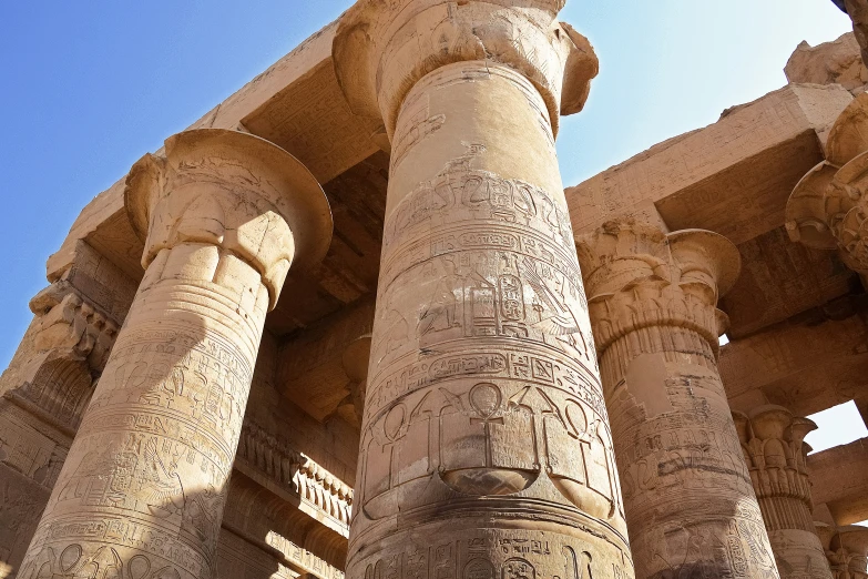 some columns in the building that is in egypt