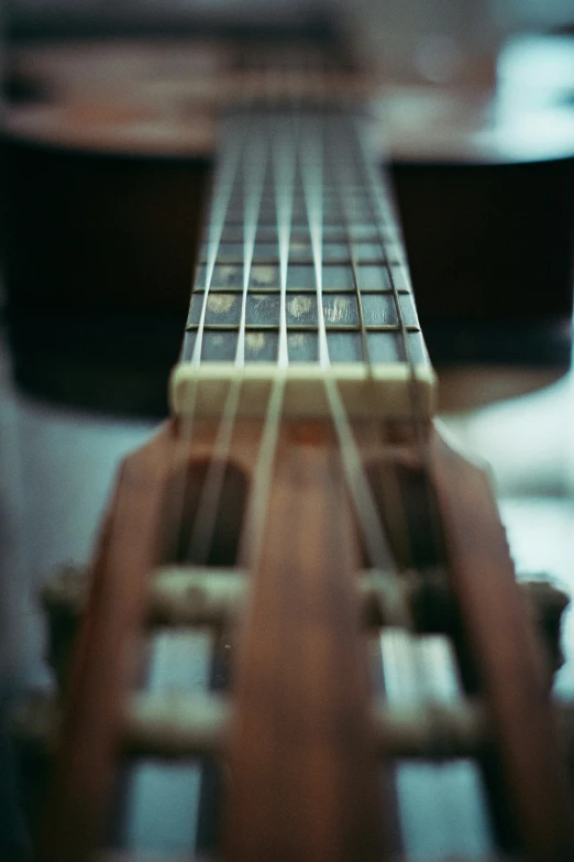 an old guitar neck in the middle of its fret