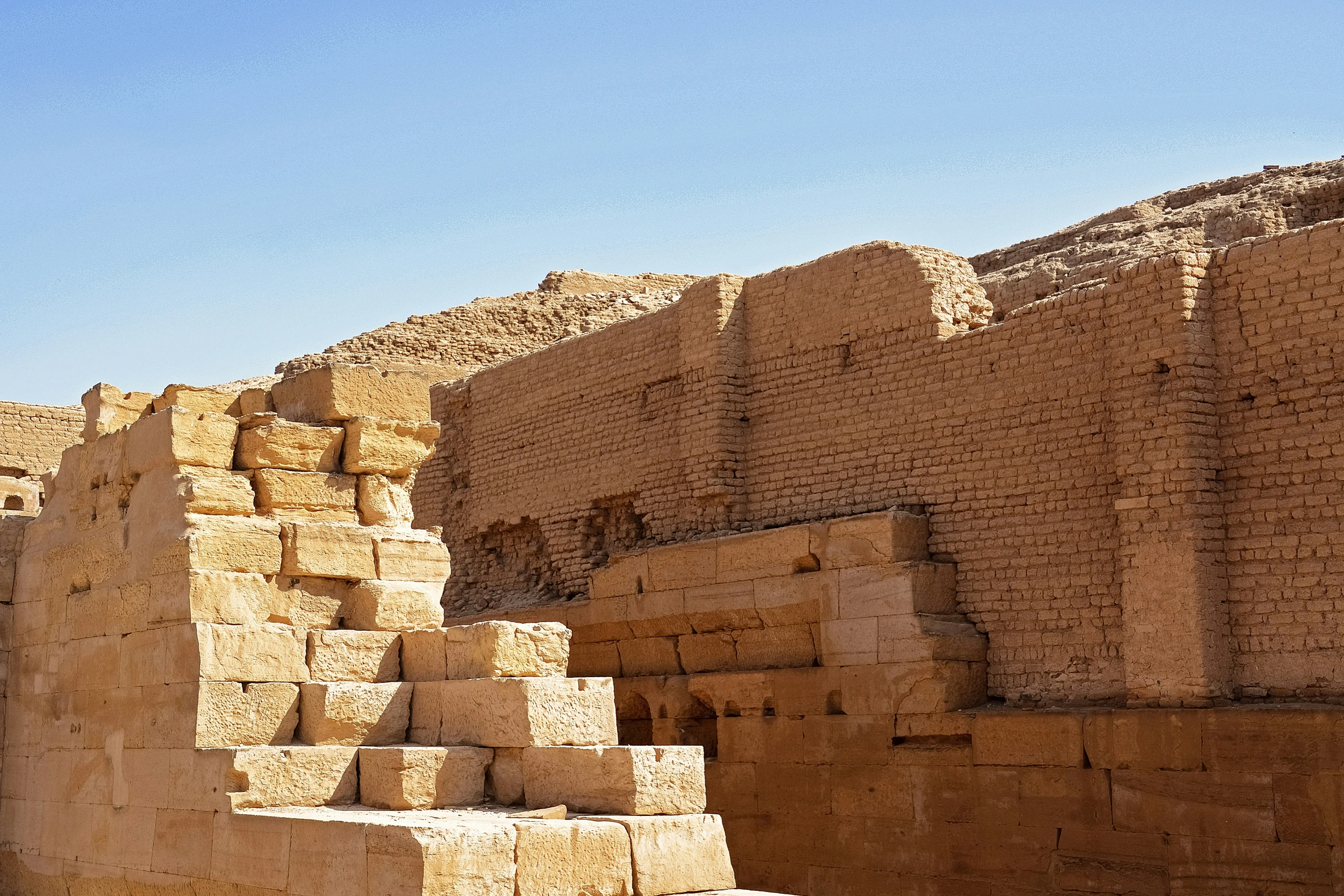 this is an image of ancient ruins in jordan