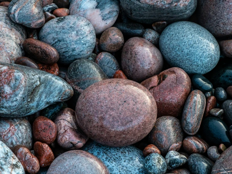 a large amount of rocks piled up together