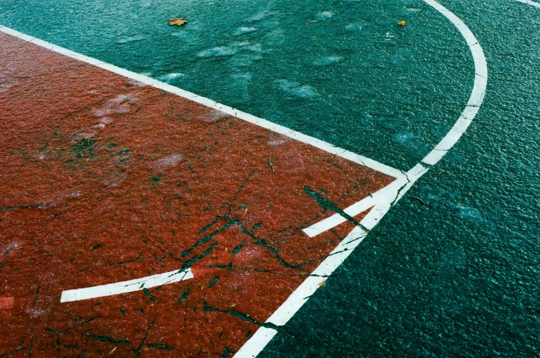 this is an aerial s of the tennis court