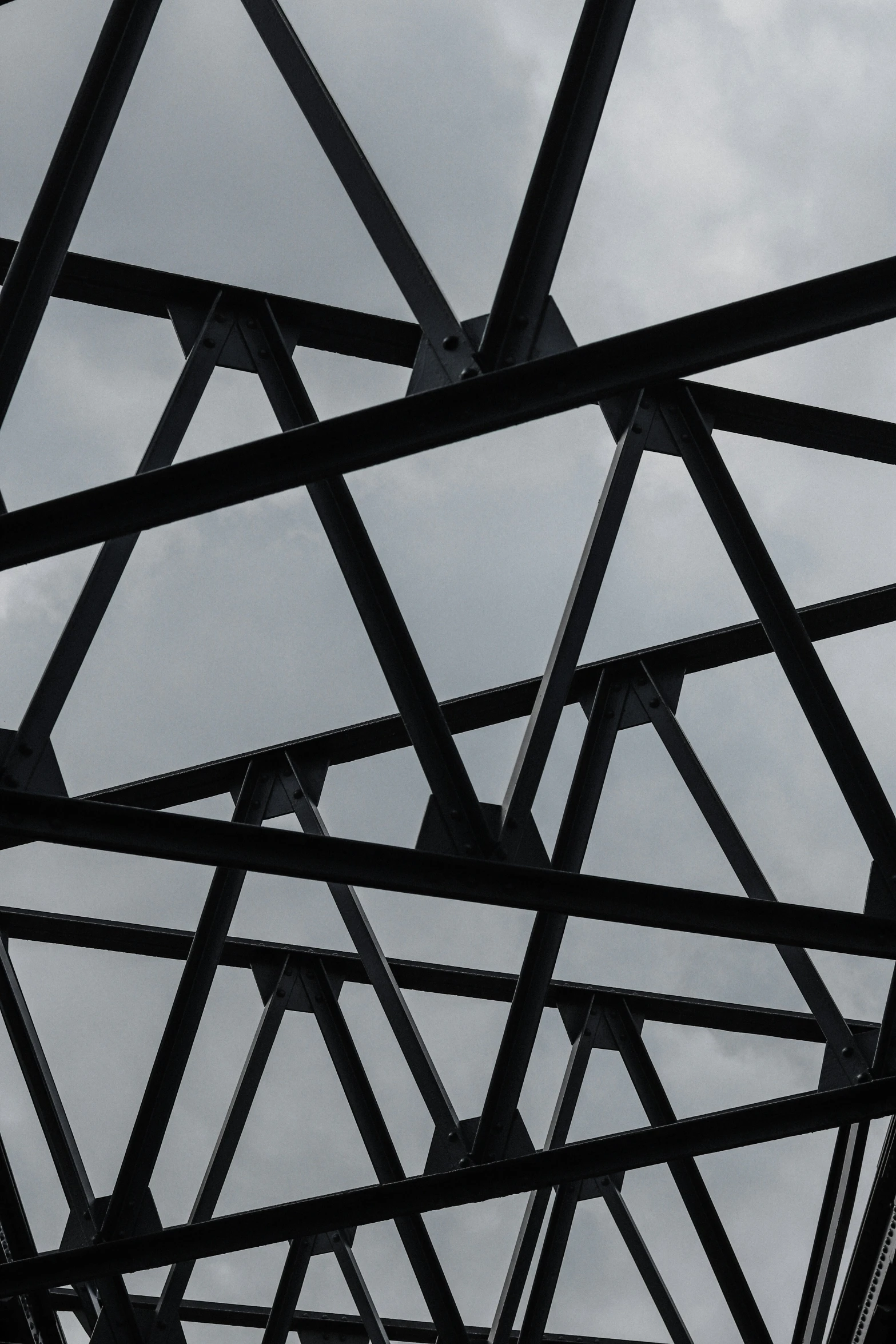 the view from underneath the top of the metal structure