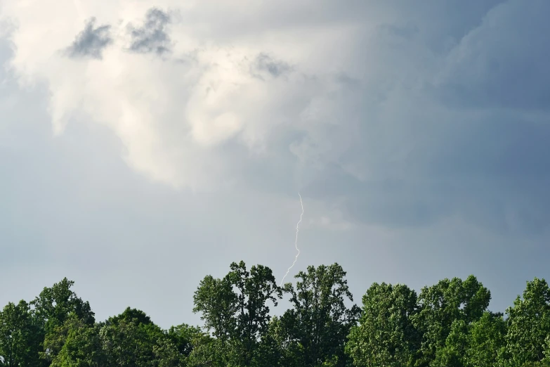 a airplane that is flying low in the sky