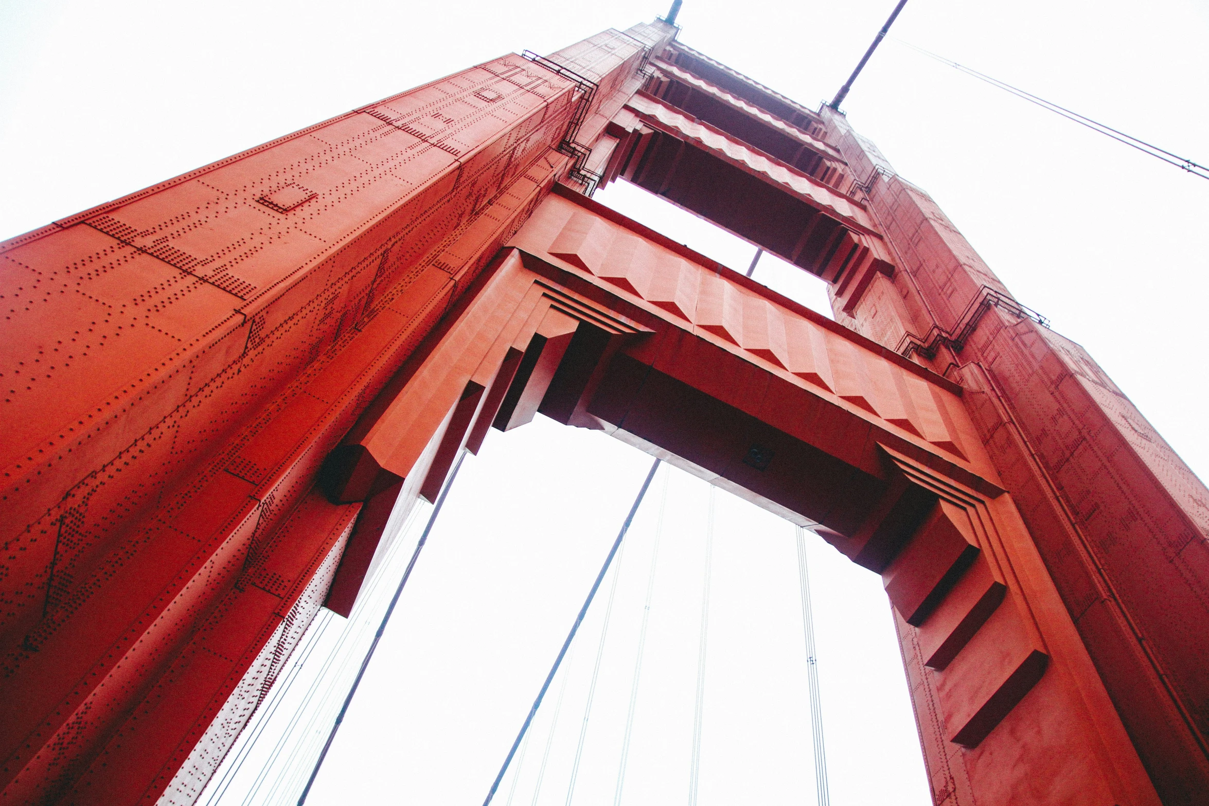 the top part of the golden gate bridge