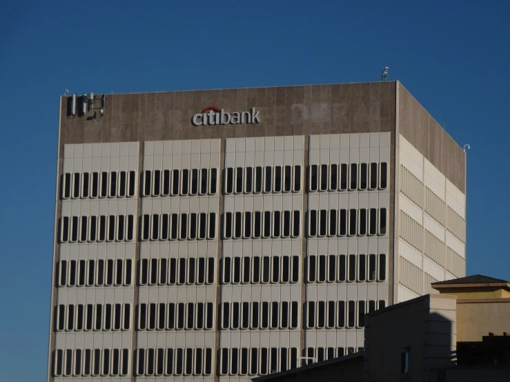 an image of an old looking office building