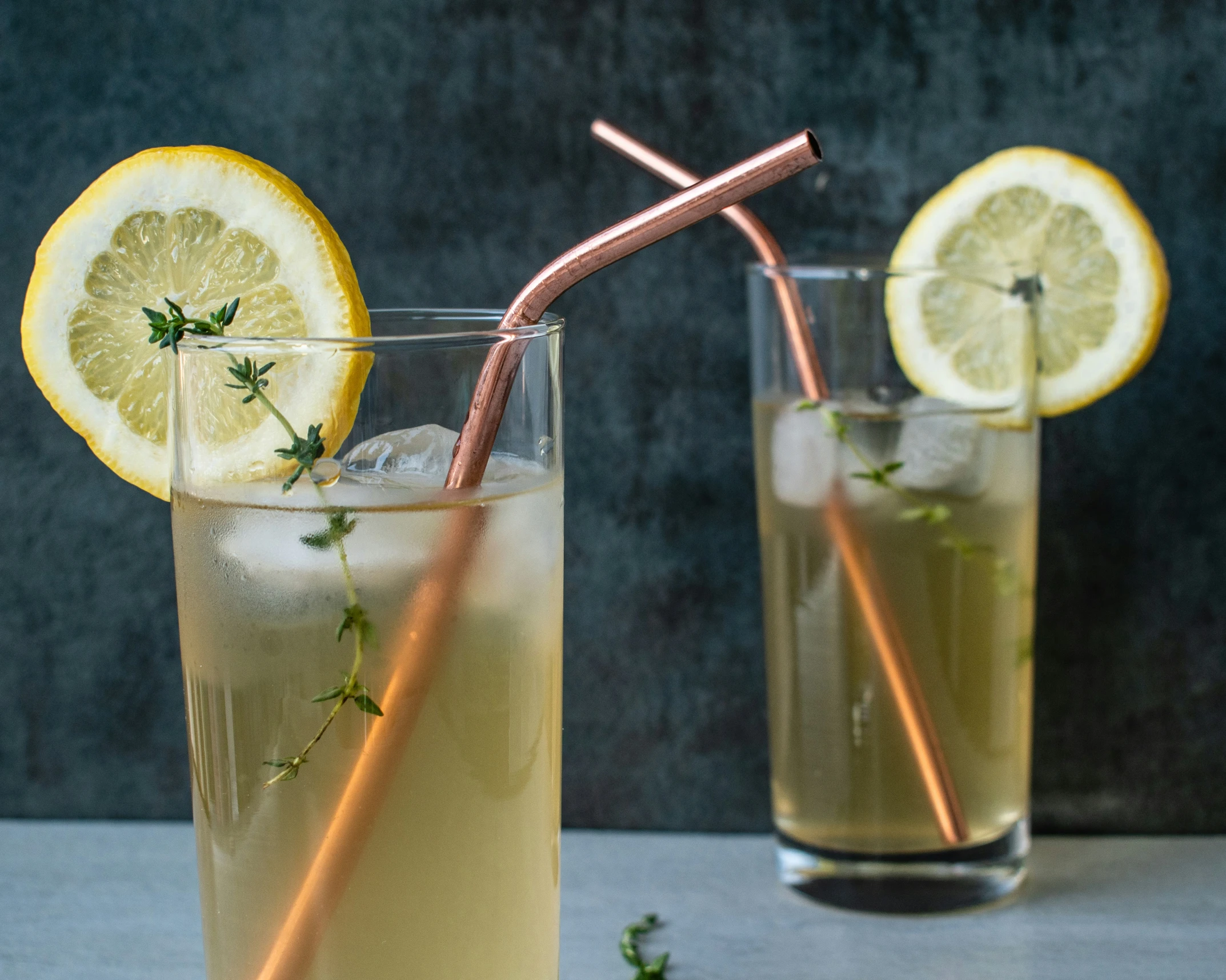 a couple of drinks that are sitting in a glass