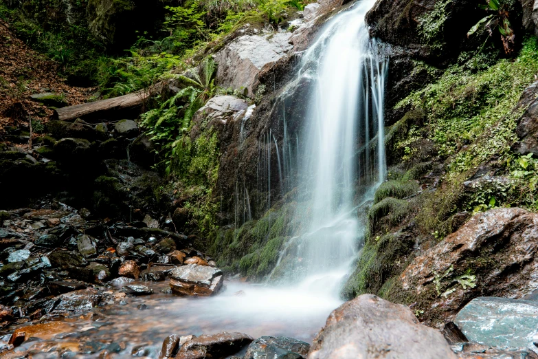 the waterfall at this stream is pretty clear