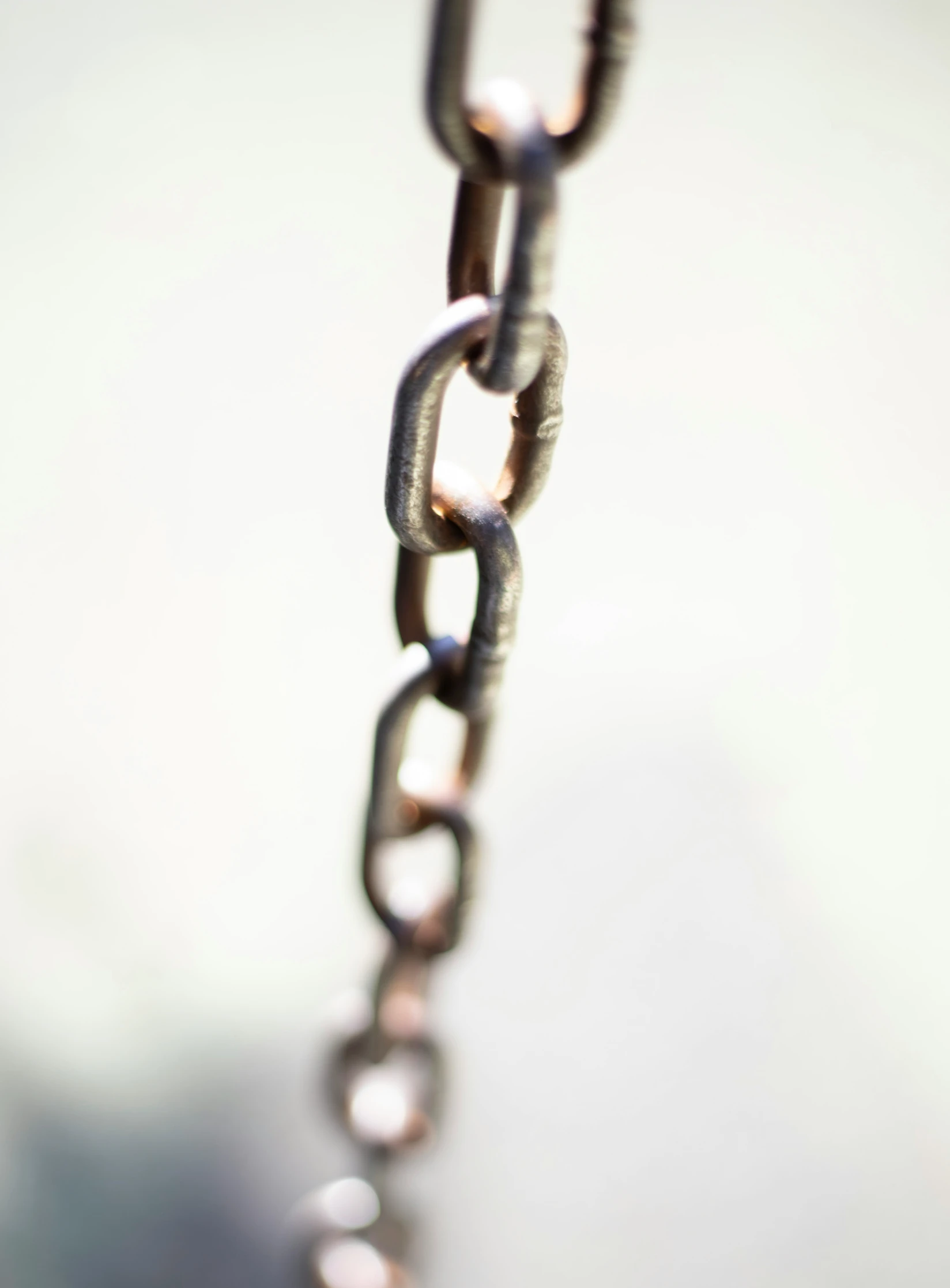 a metal chain that has been placed together
