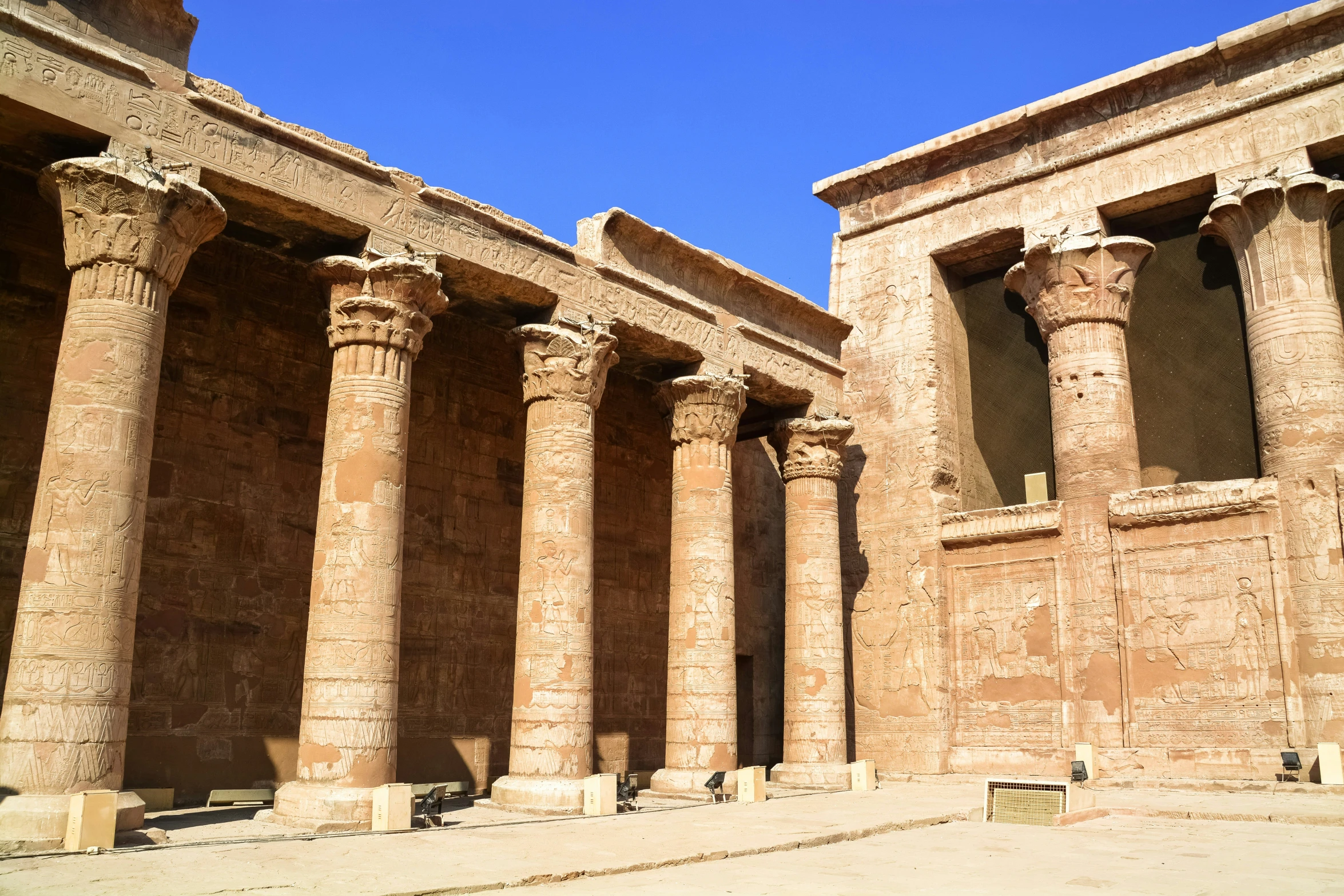 some type of pillar structure with sky in background