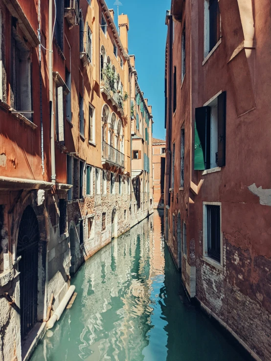 the water is running underneath this old building