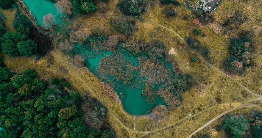 the view of a field from an aerial view