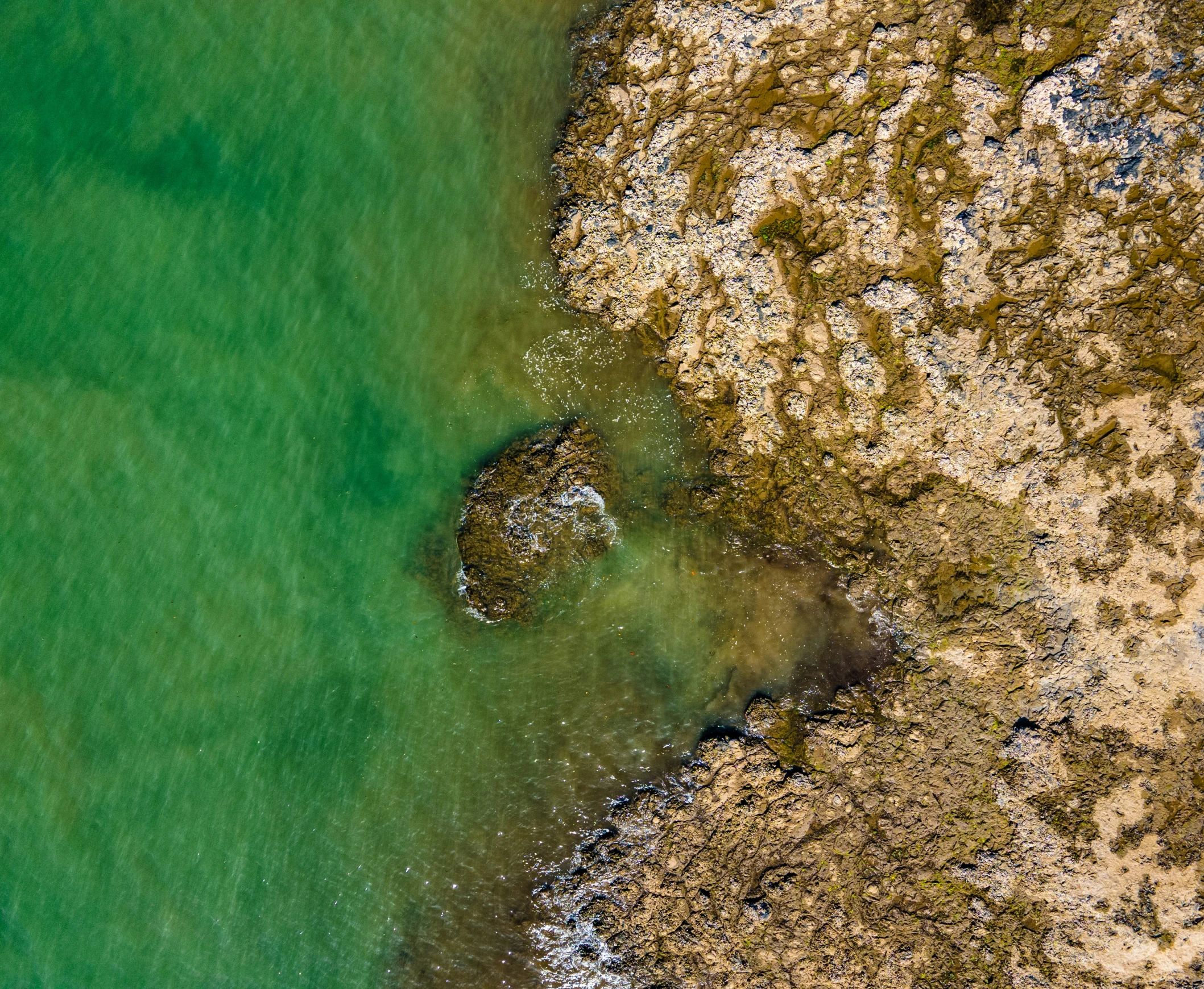 a view from the sky shows some very pretty water