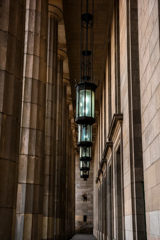 a po of a hallway in a building