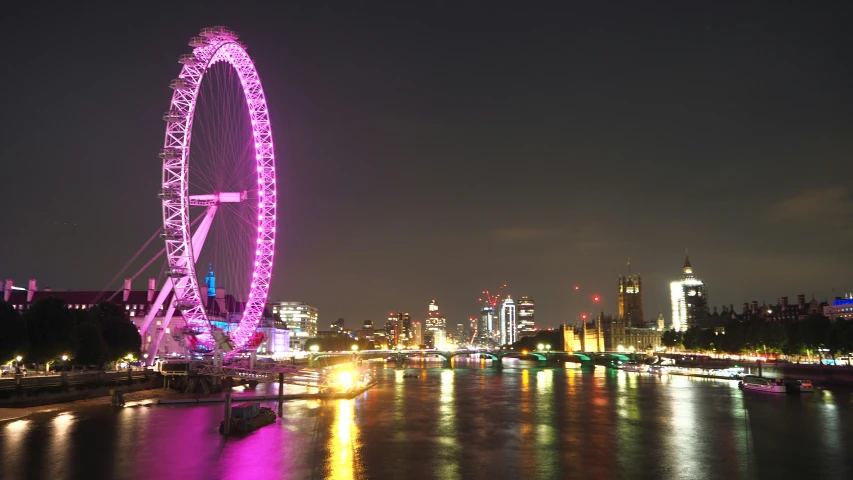 a very long exposure po of the city skyline at night