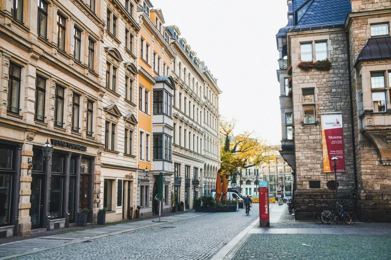 an alley between two buildings in a historic district