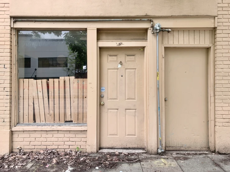 a picture of a door on a street