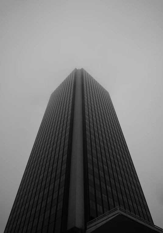 the skyscr building has very high and slender windows