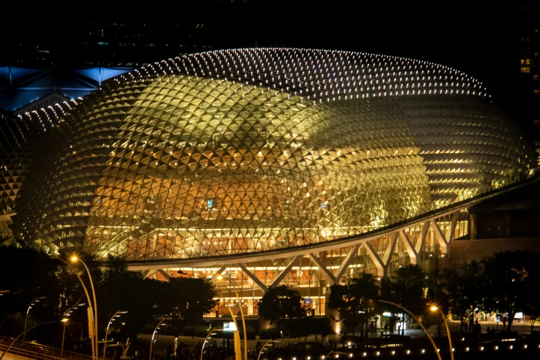 some lights and lighting covers the surface of a building