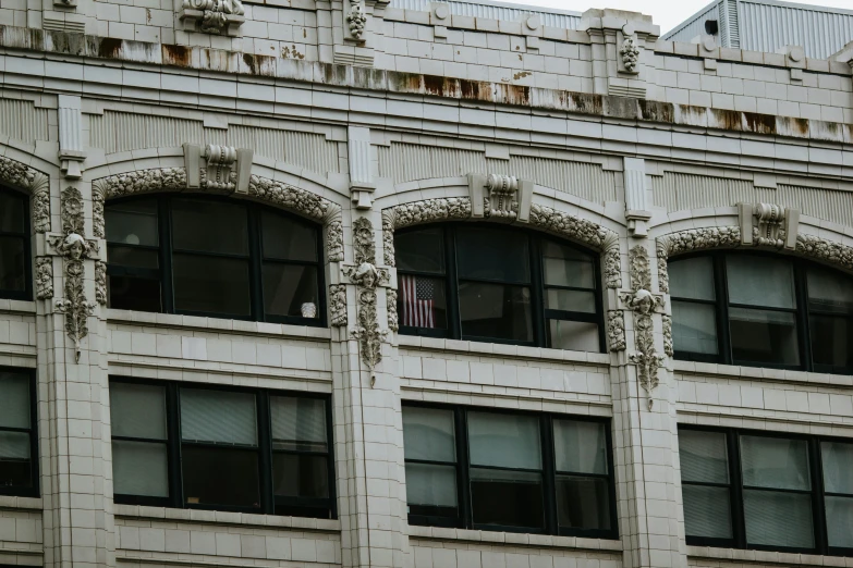 an old building that has some windows in it