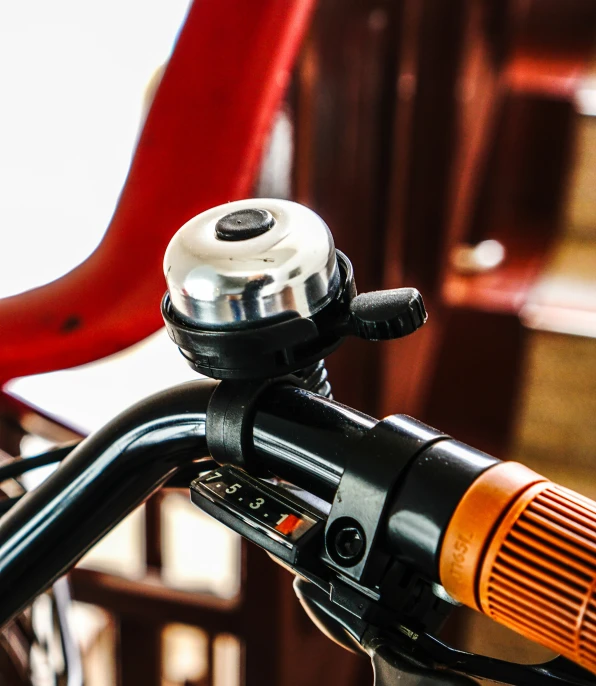 a close up s of a bike handlebar and seat rest