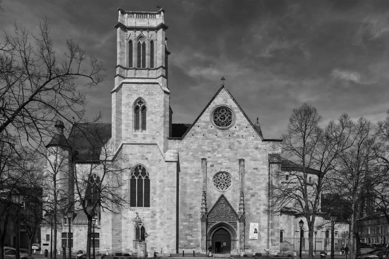 this po shows an old church and it's white exterior