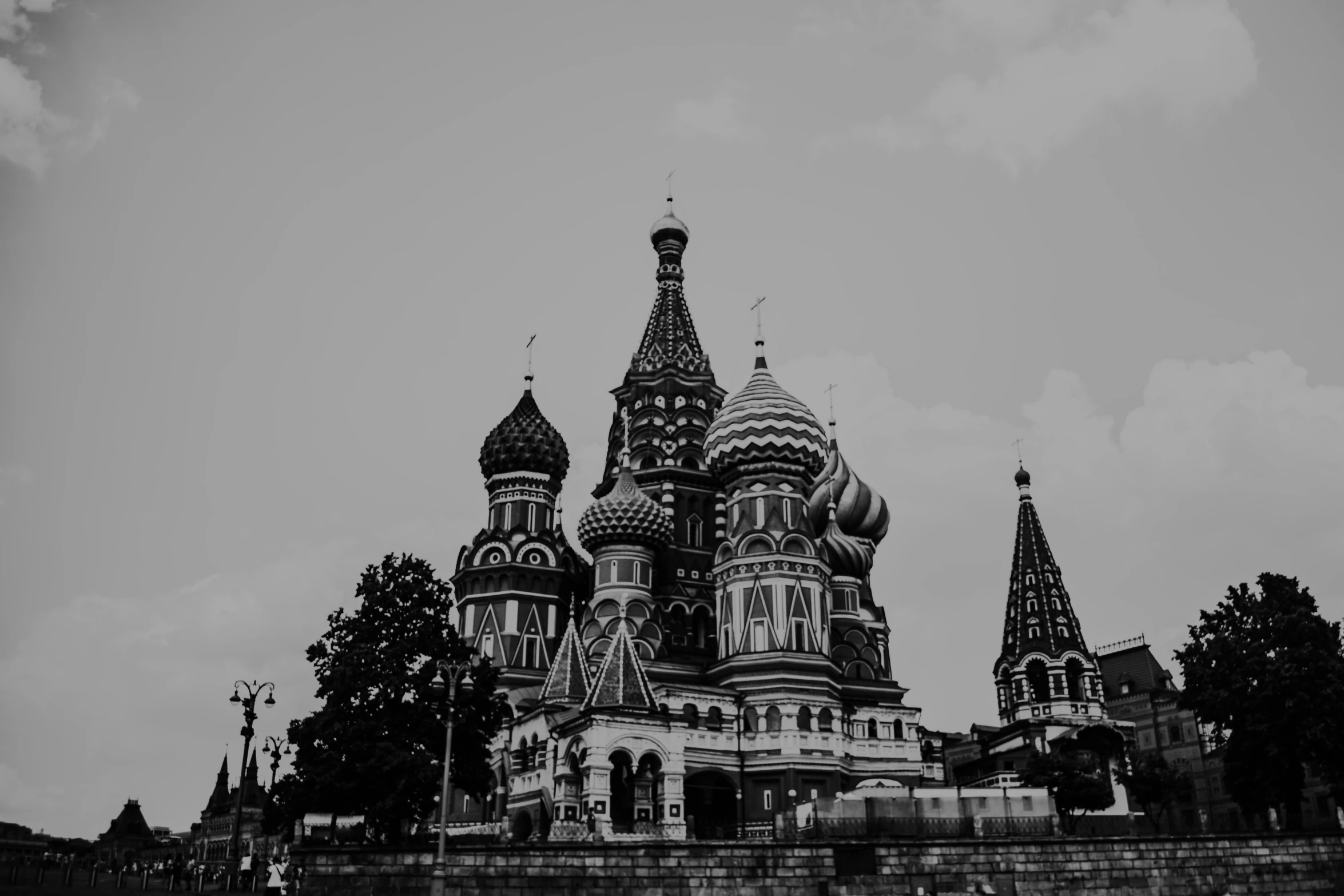 a black and white po of a castle in the day time