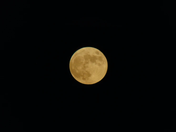 an image of a full moon in the night sky