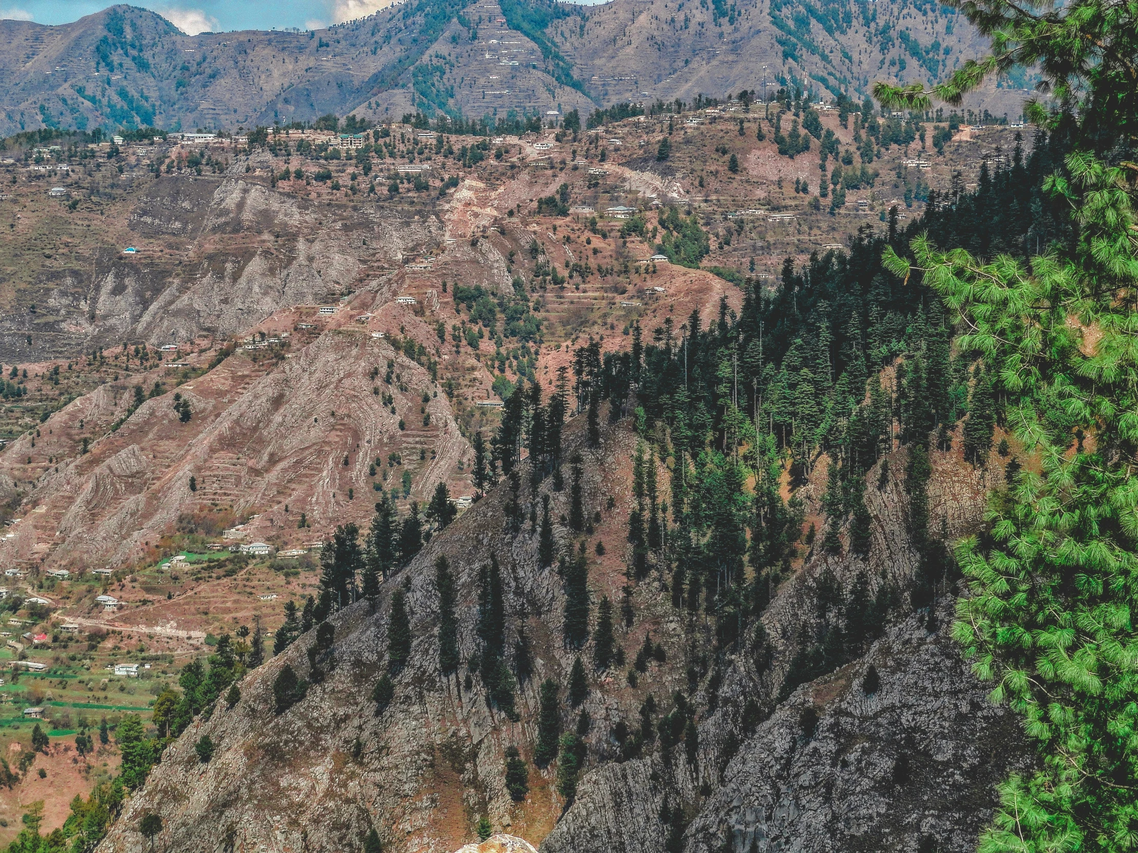 a beautiful mountain range view from a lookout point