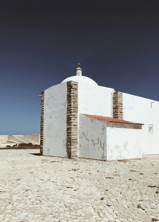 a desert building that looks like it could have been built in the middle of nowhere