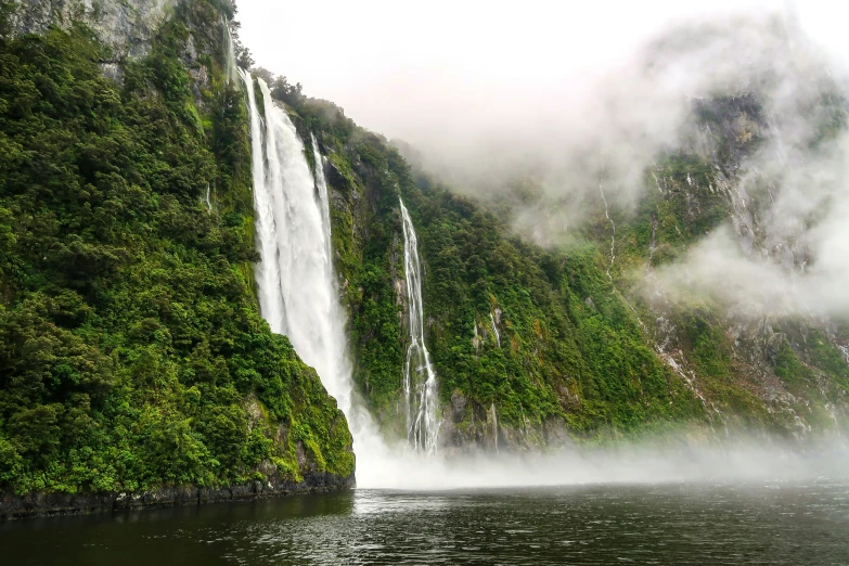 this is water and fog below it