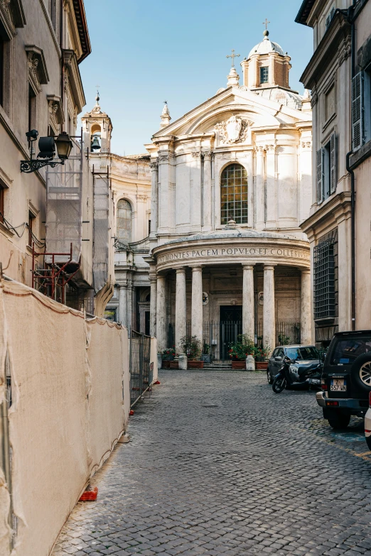 there is a courtyard of an old building