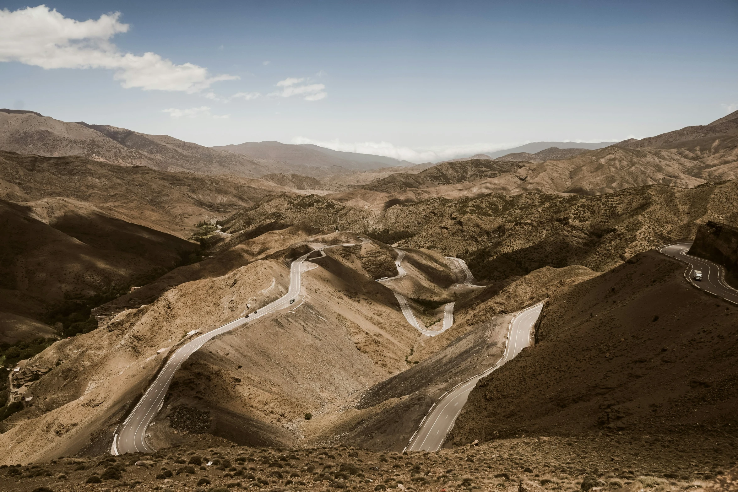 the roads are very smooth on this mountain road