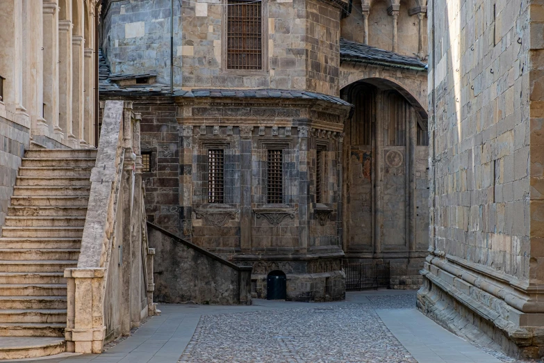 an old building that is very old, with many windows