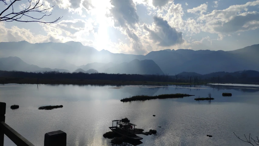 this is an image of the landscape of a lake