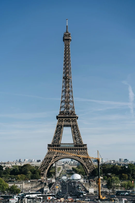 the eiffel tower seen from across the river