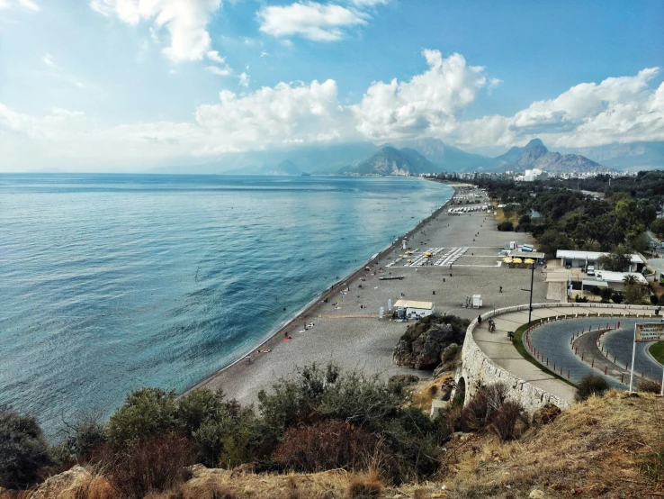 a wide open area next to the ocean