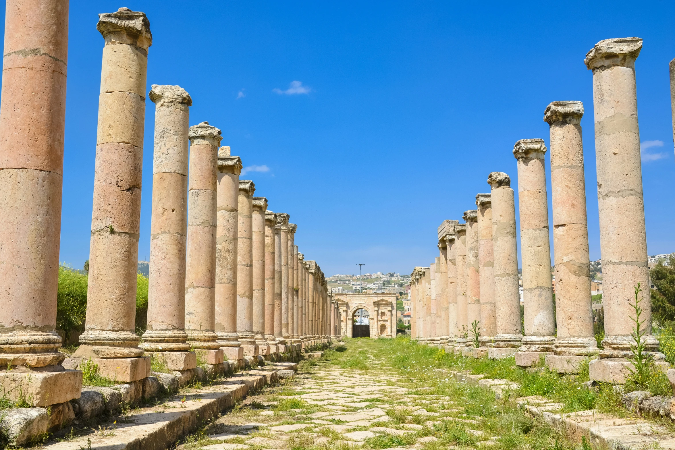 an image of a row of ruins that is in some type of building