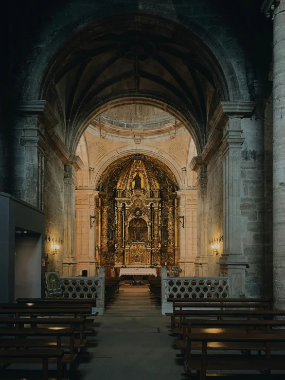 there is a large statue in the middle of this church