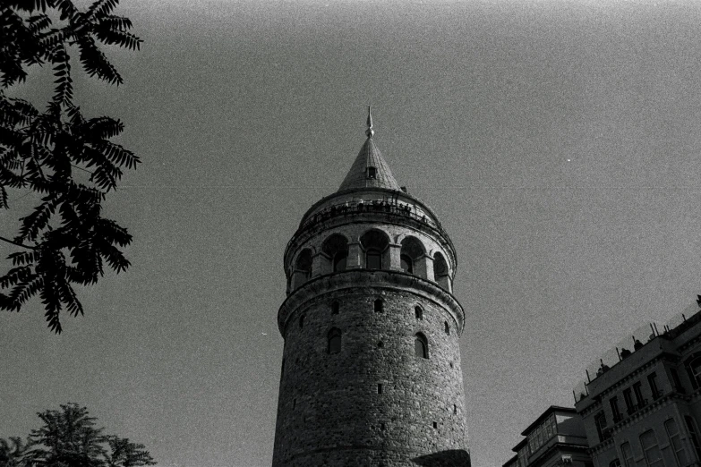 a white and grey po of a steeple on a building