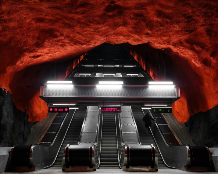 an escalator is open with some people on it