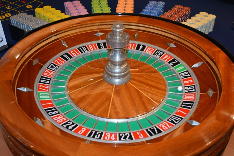 the inside of a spinning roule with many dices and numbers