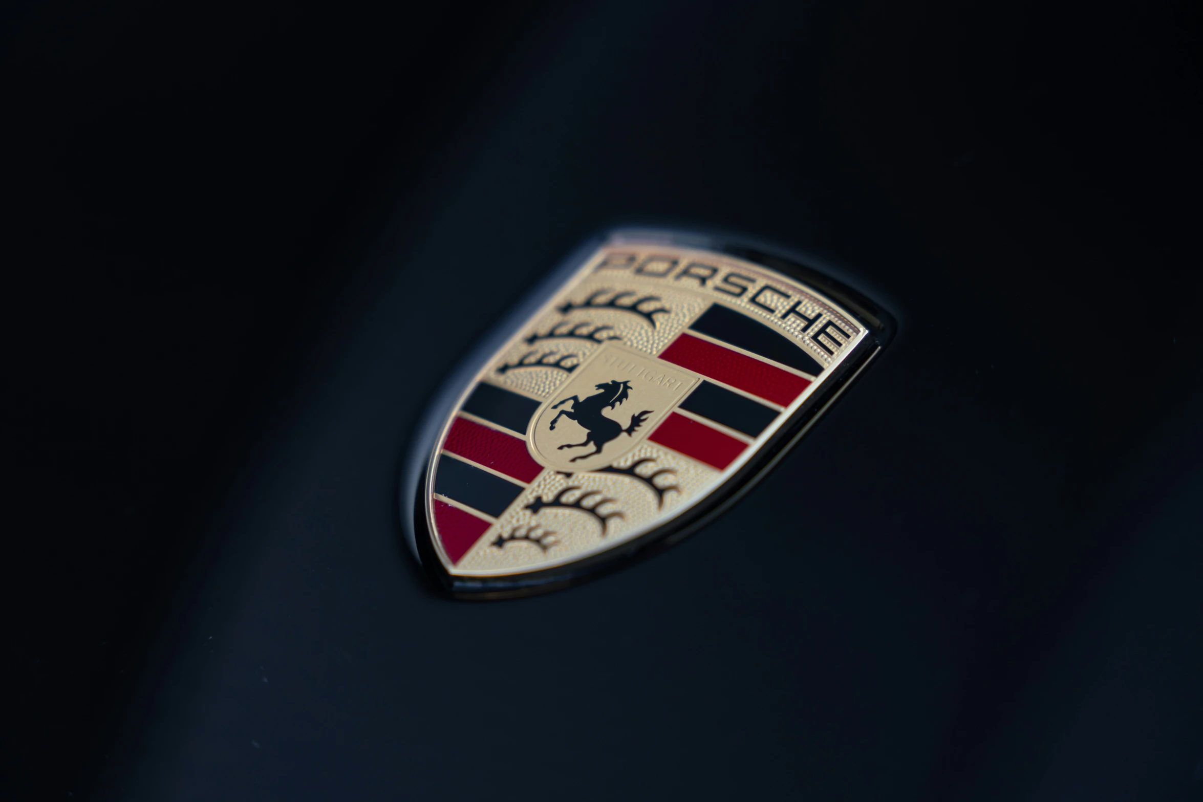 the badge of an automobile on it is shown
