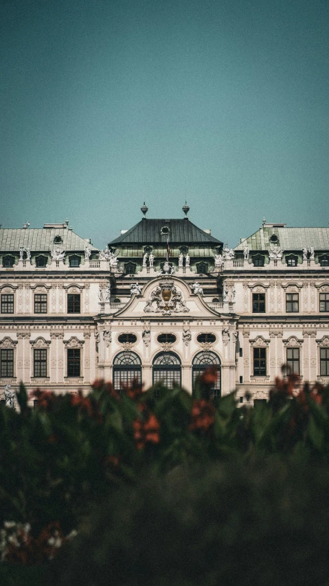 an old building with many large balconies