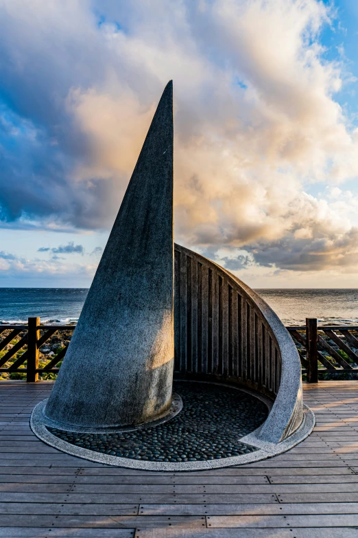 this is a picture of a tall monument with a walkway going up to it