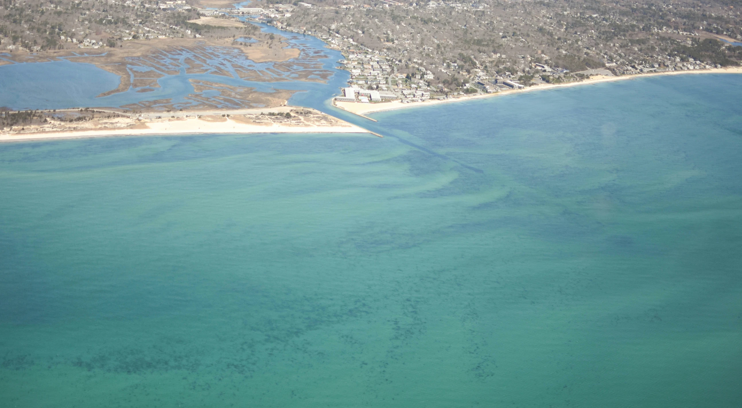 this is an aerial view of the shoreline