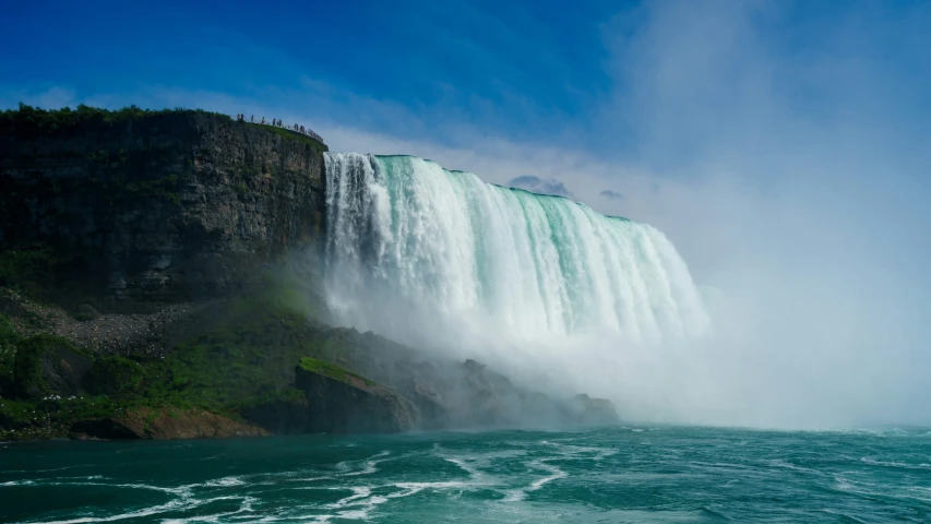 the side of the niagara falls looks great