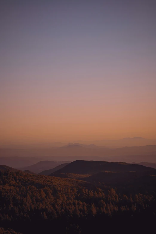 the mountain ranges have no leaves on them